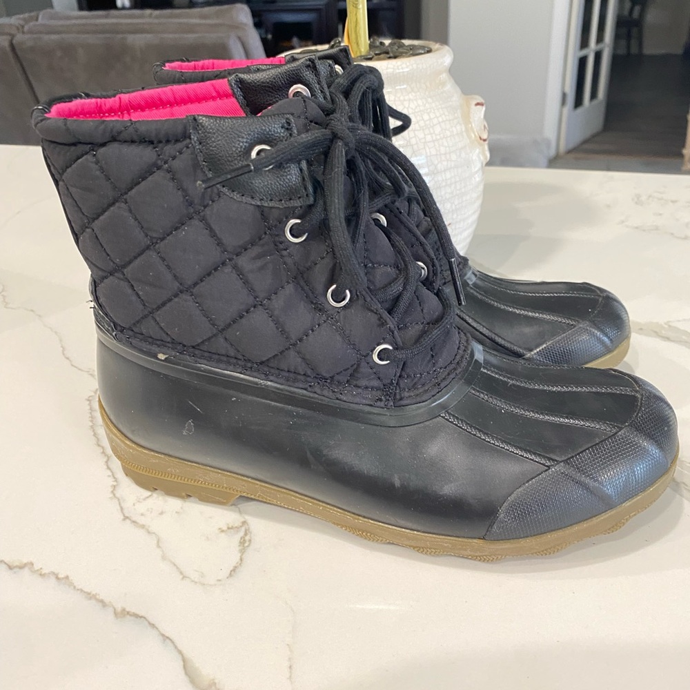 SPERRY GIRL'S SCK163758 BLACK LACE UP QUILTED PORT DUCK BOOTS woman’s size 7